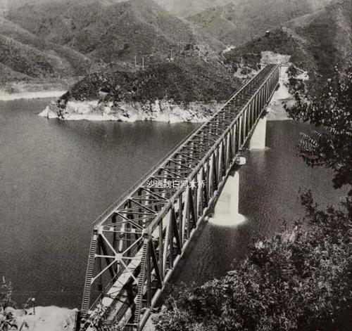 华东解放区邮票1949年山东二七建邮七周年加盖邮字信销邮票8302